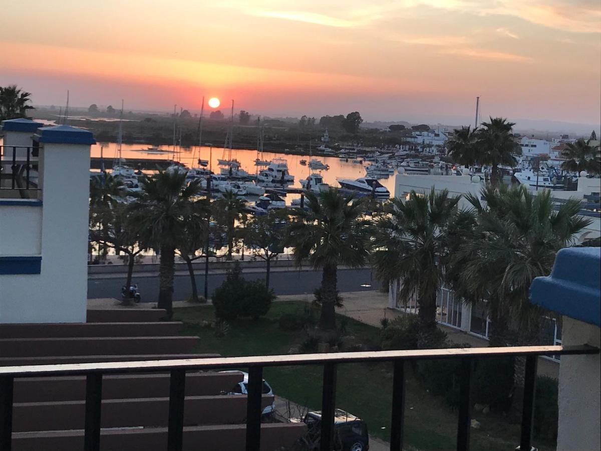Beautiful Penthouse With Ocean And Marina Views Apartamento Isla Canela Exterior foto